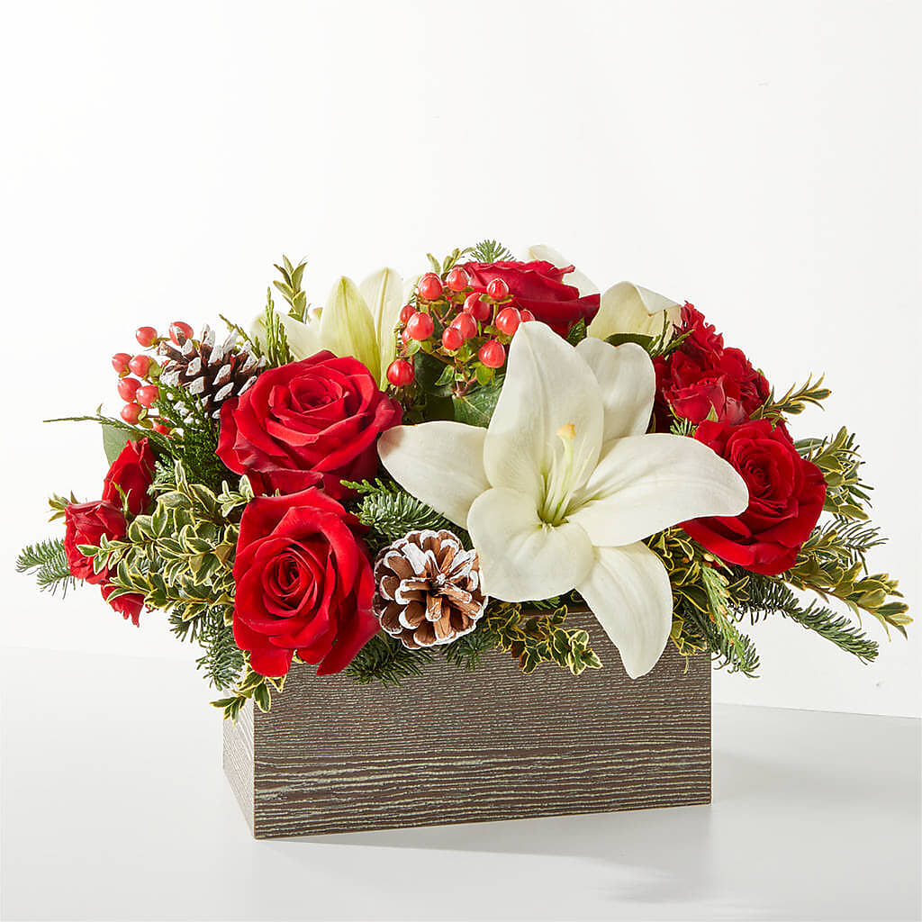 Snowy Wonderland Bouquet flower arrangement by Honeybee Floral