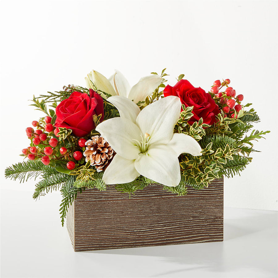 Snowy Wonderland Bouquet flower arrangement by Honeybee Floral