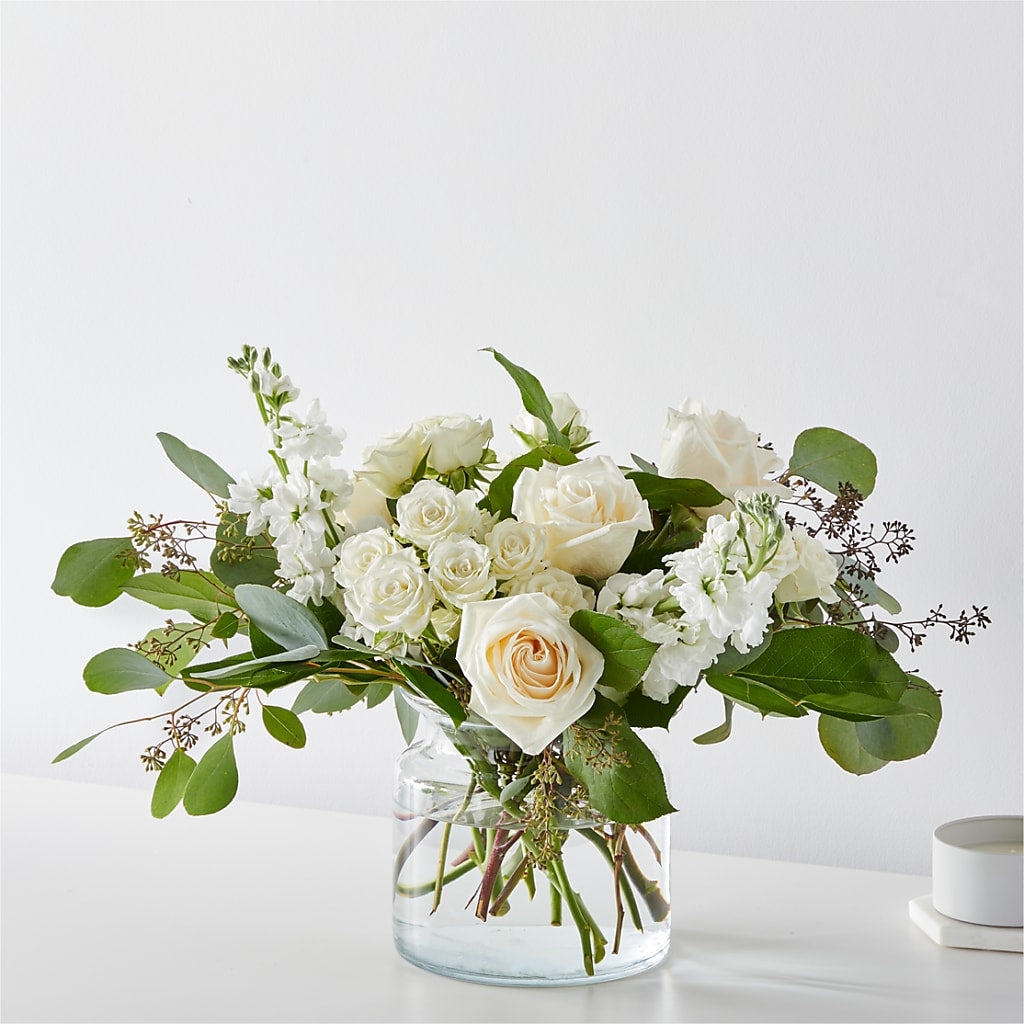 Fresh Linen Bouquet flower arrangement by Honeybee Floral
