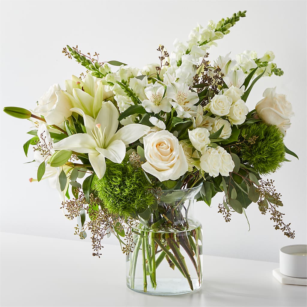 Fresh Linen Bouquet flower arrangement by Honeybee Floral