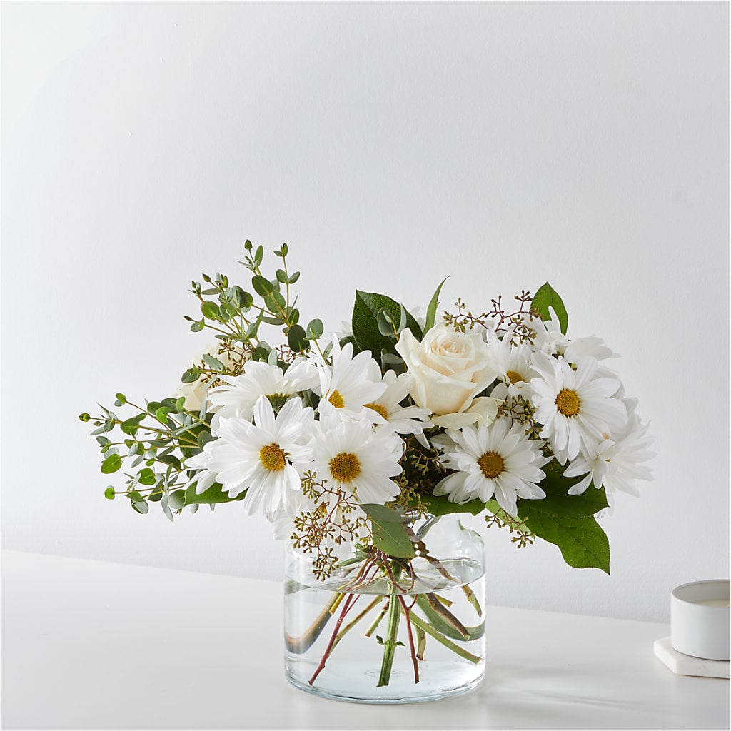Fresh Linen Bouquet flower arrangement by Honeybee Floral
