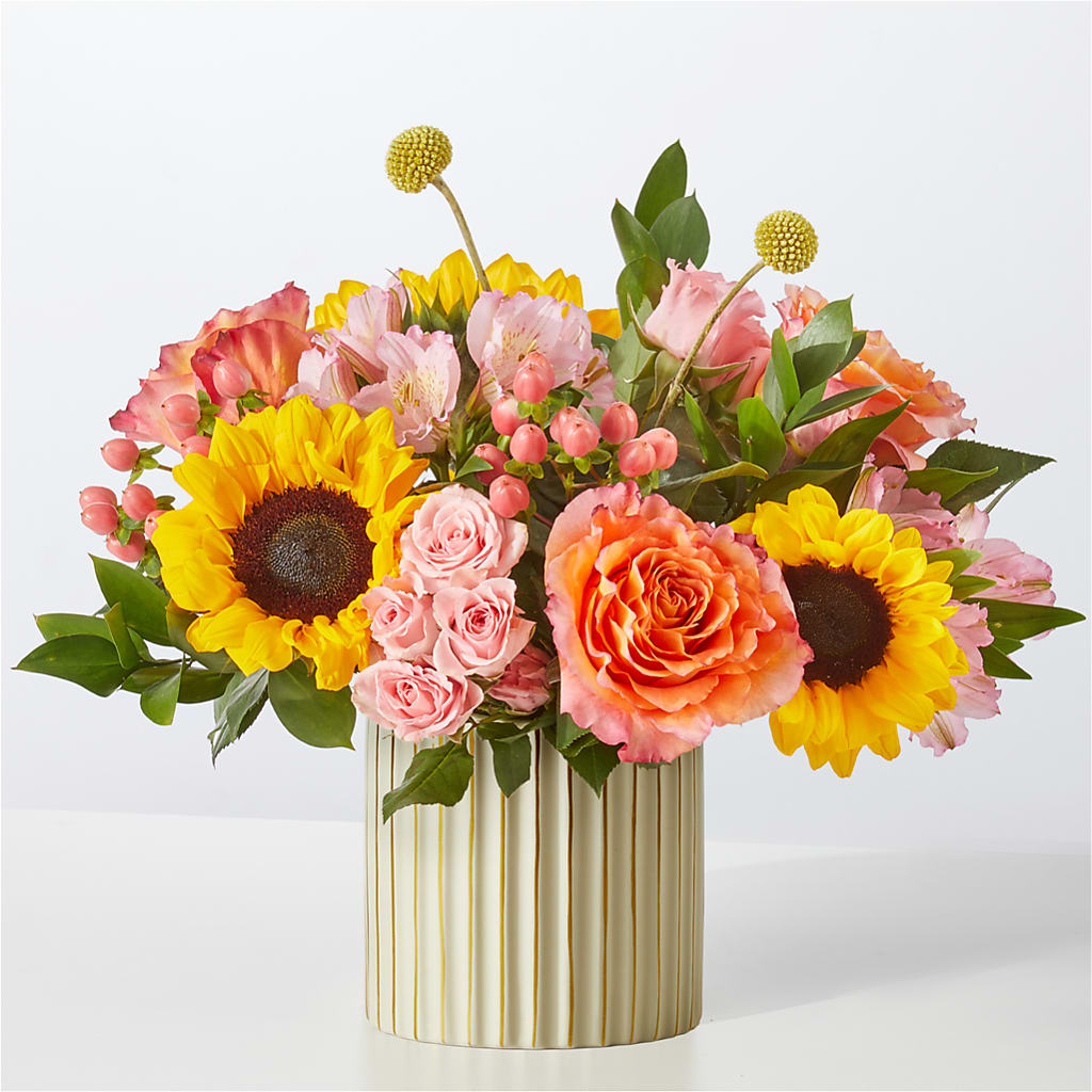 Sun's Out Bouquet flower arrangement by Honeybee Floral