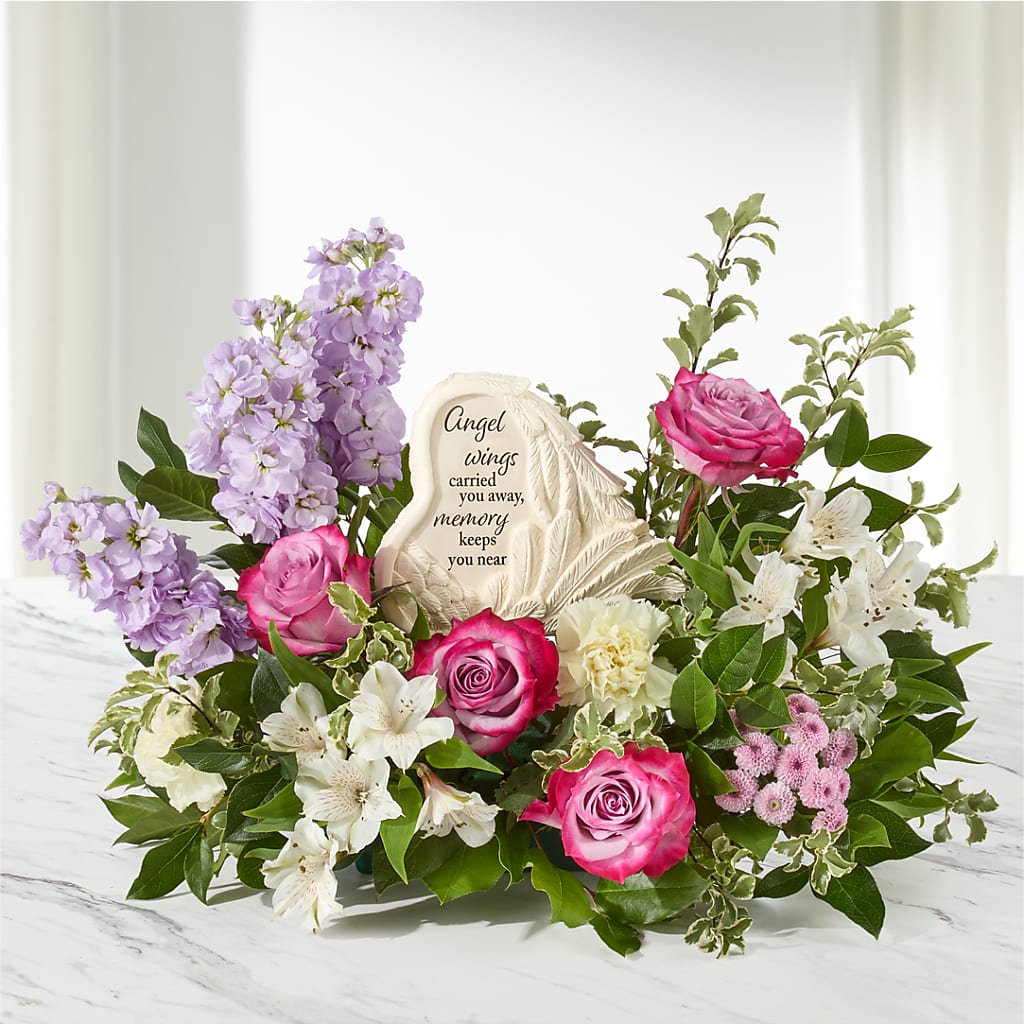 In My Heart Arrangement flower arrangement by Honeybee Floral