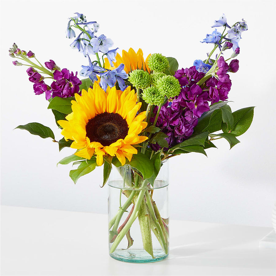 Catching Rays Bouquet flower arrangement by Honeybee Floral