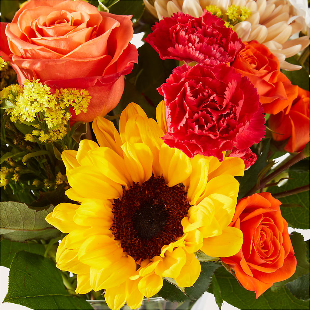 Sweater Season - A Honeybee Original flower arrangement by Honeybee Floral