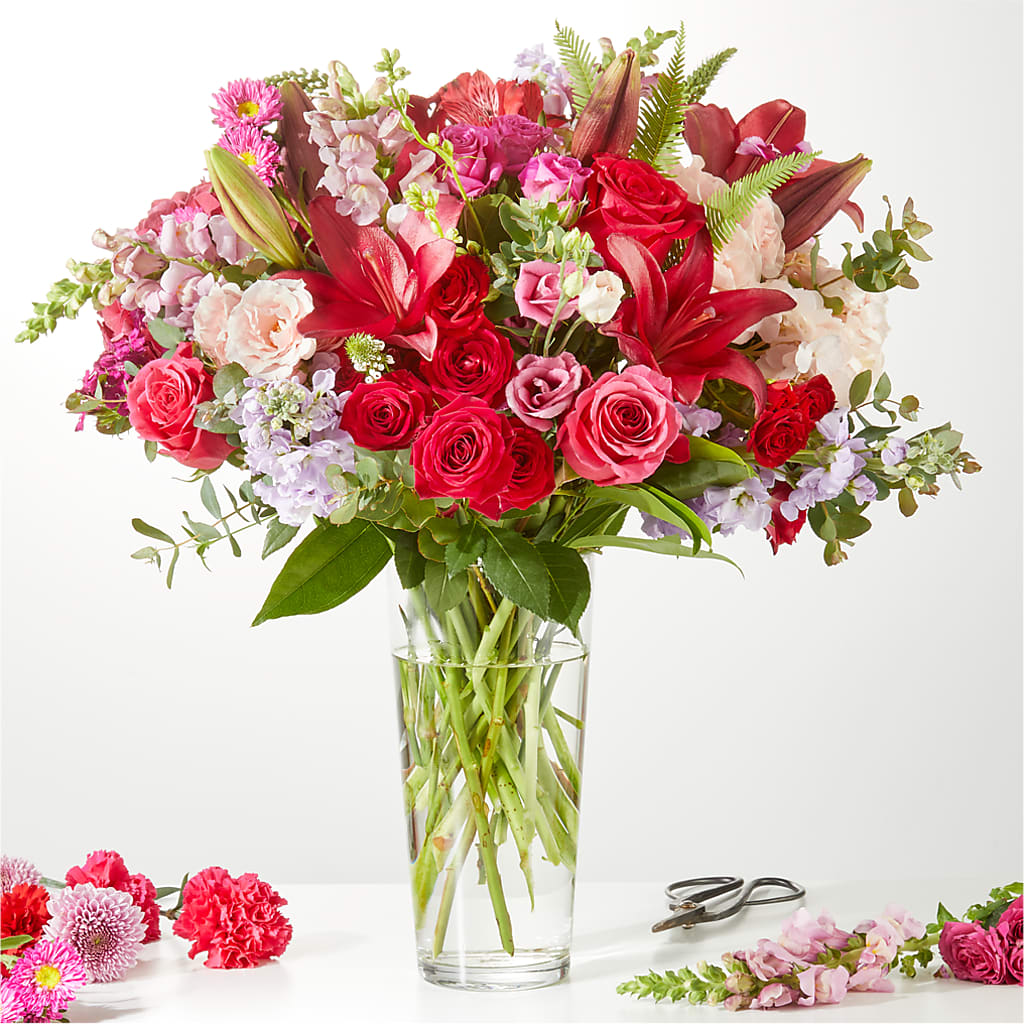 Swooning Over You - A Luxury Honeybee Original flower arrangement by Honeybee Floral