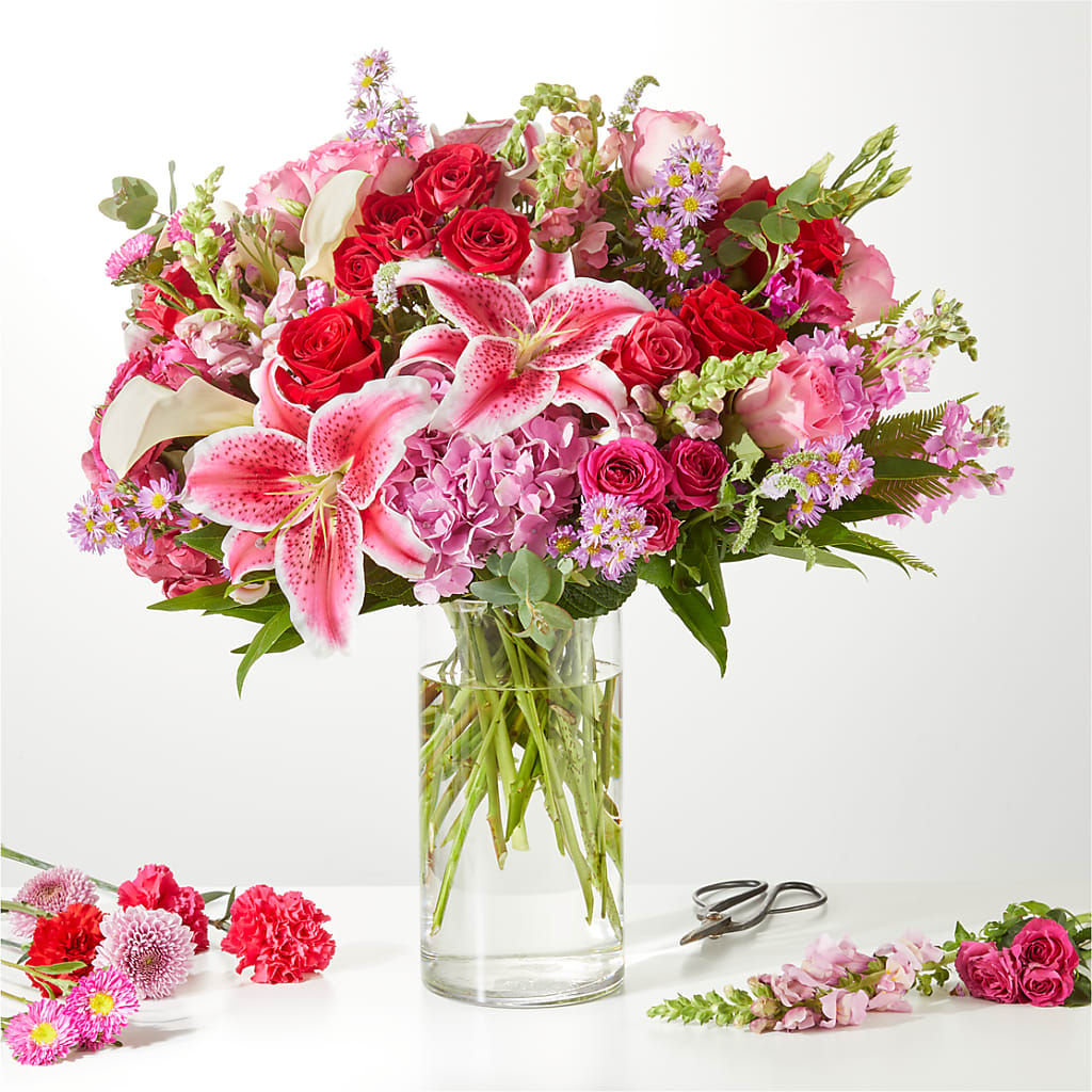 Swooning Over You - A Luxury Honeybee Original flower arrangement by Honeybee Floral