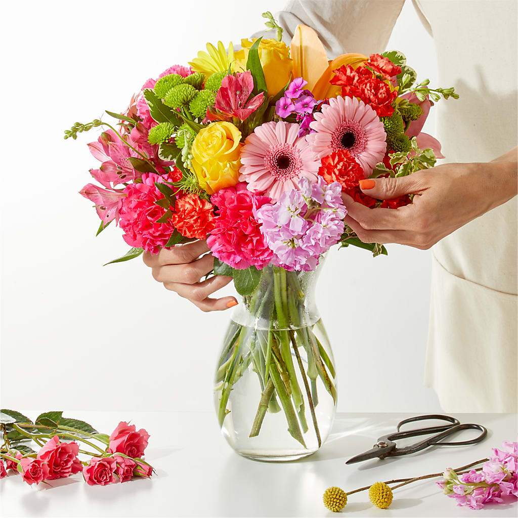 Cue the Confetti - A Honeybee Original flower arrangement by Honeybee Floral