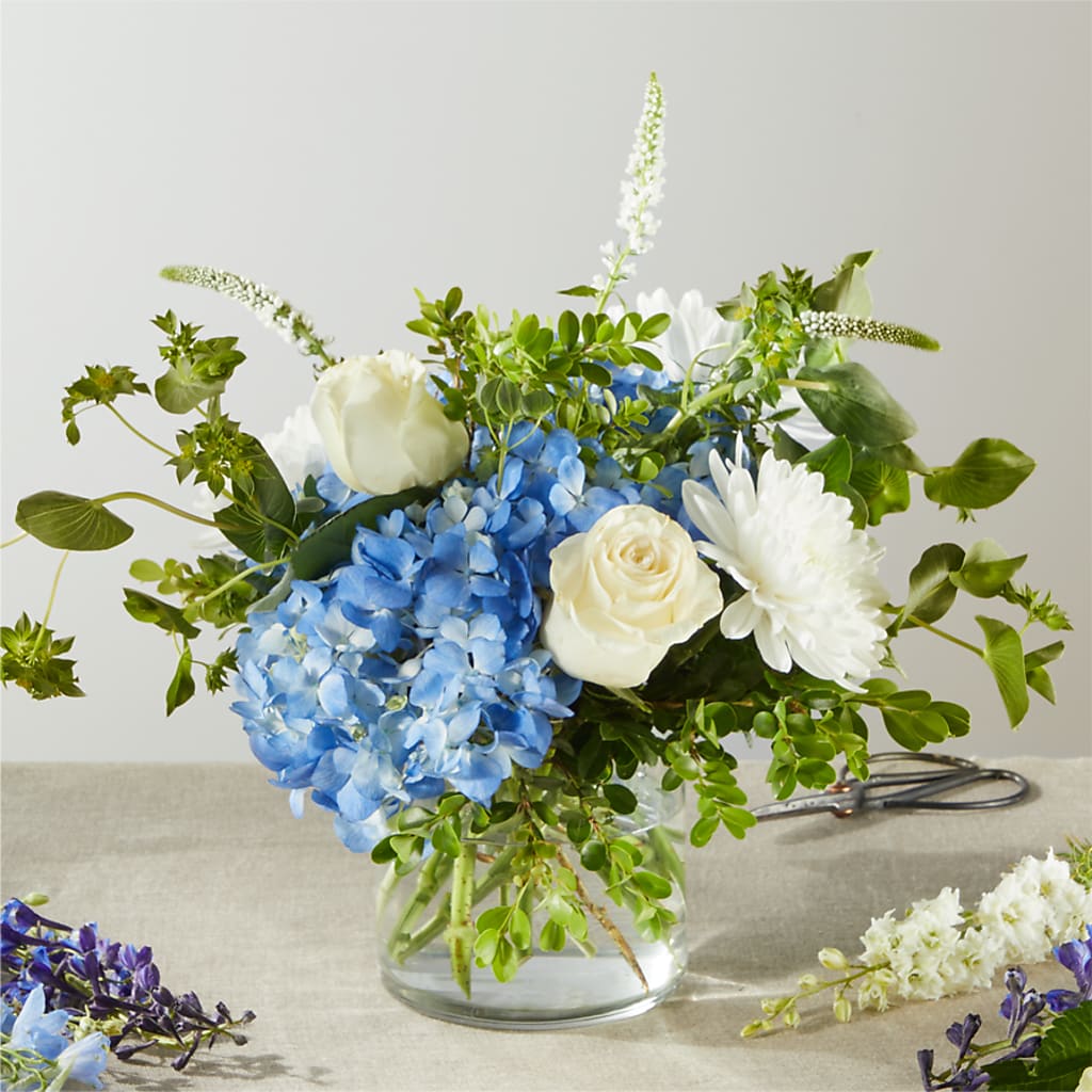 Festival of Lights – A Honeybee Original flower arrangement by Honeybee Floral