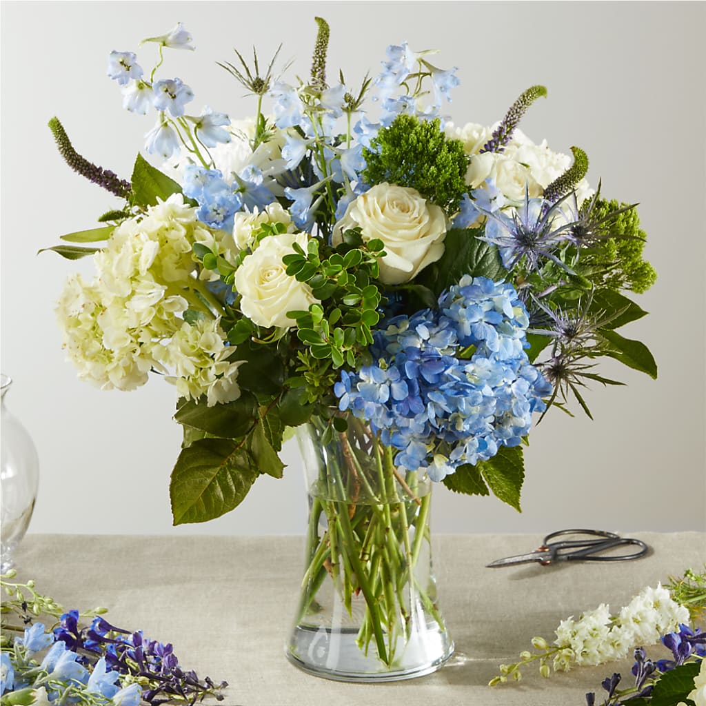 Festival of Lights – A Honeybee Original flower arrangement by Honeybee Floral