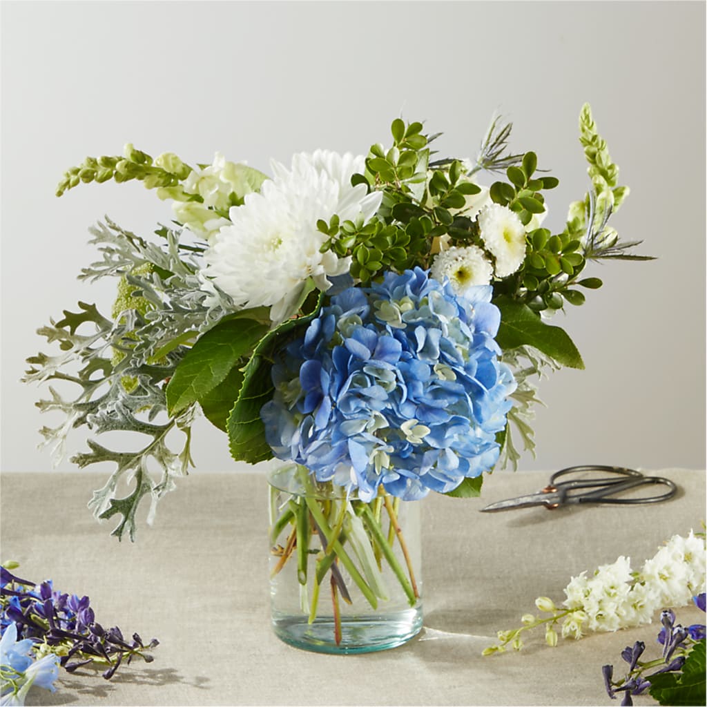 Festival of Lights – A Honeybee Original flower arrangement by Honeybee Floral