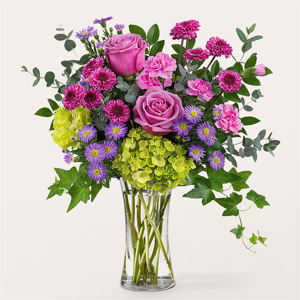 Whispering Garden Bouquet flower arrangement by Honeybee Floral