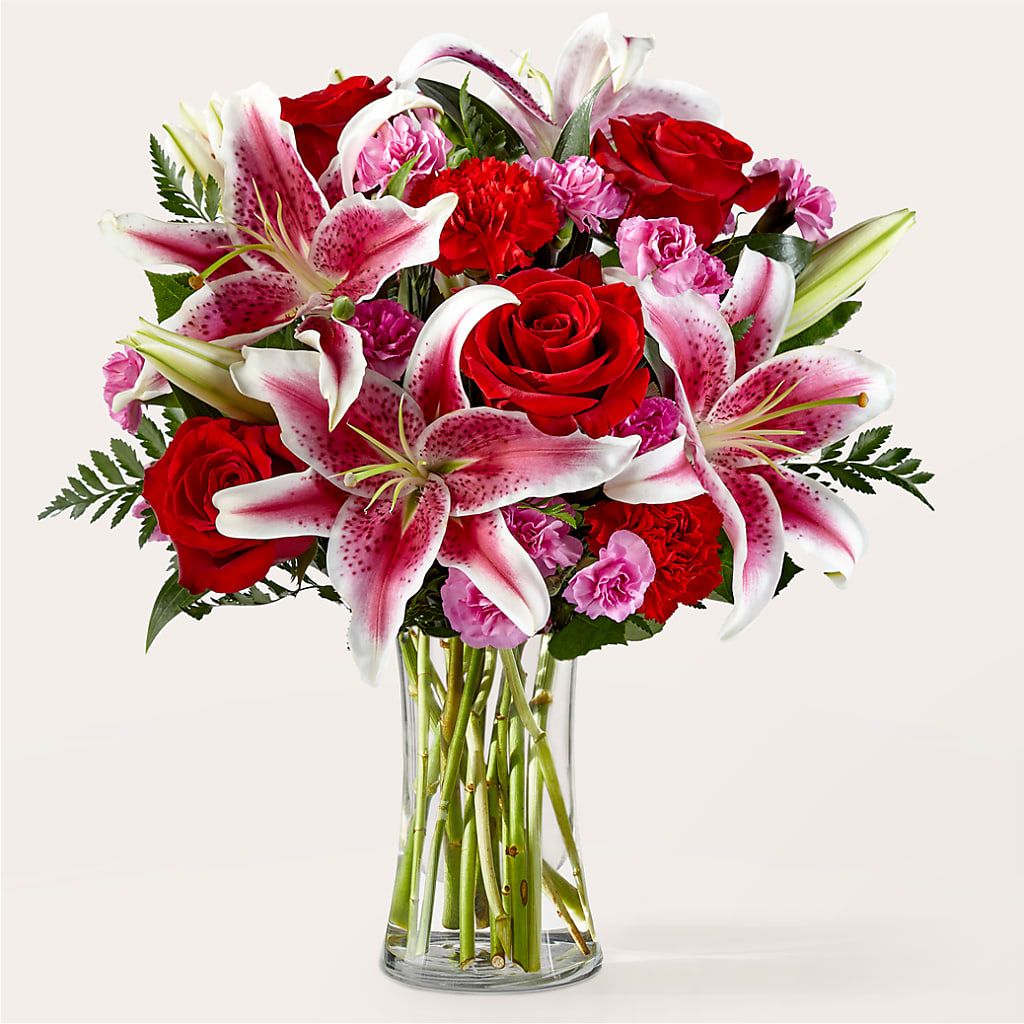 Honeymoon Bouquet flower arrangement by Honeybee Floral