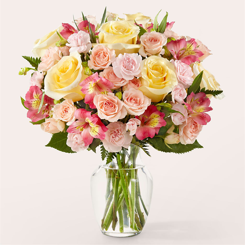 Just Lovely Bouquet flower arrangement by Honeybee Floral