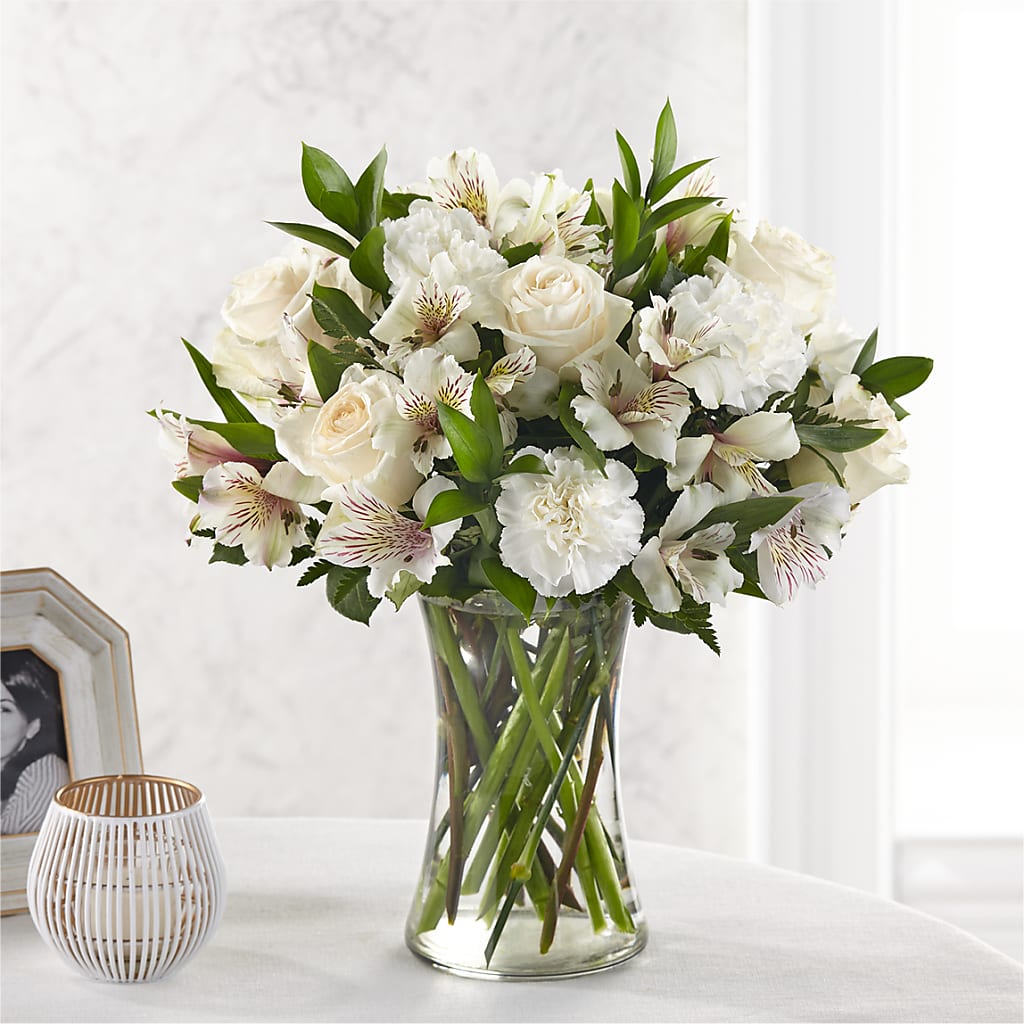 Cherished Friend Bouquet flower arrangement by Honeybee Floral