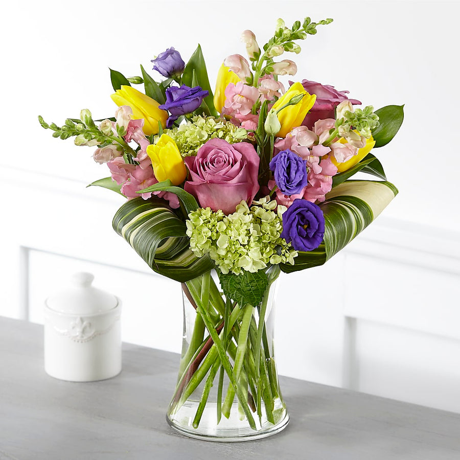 Wondrous Memories Bouquet flower arrangement by Honeybee Floral