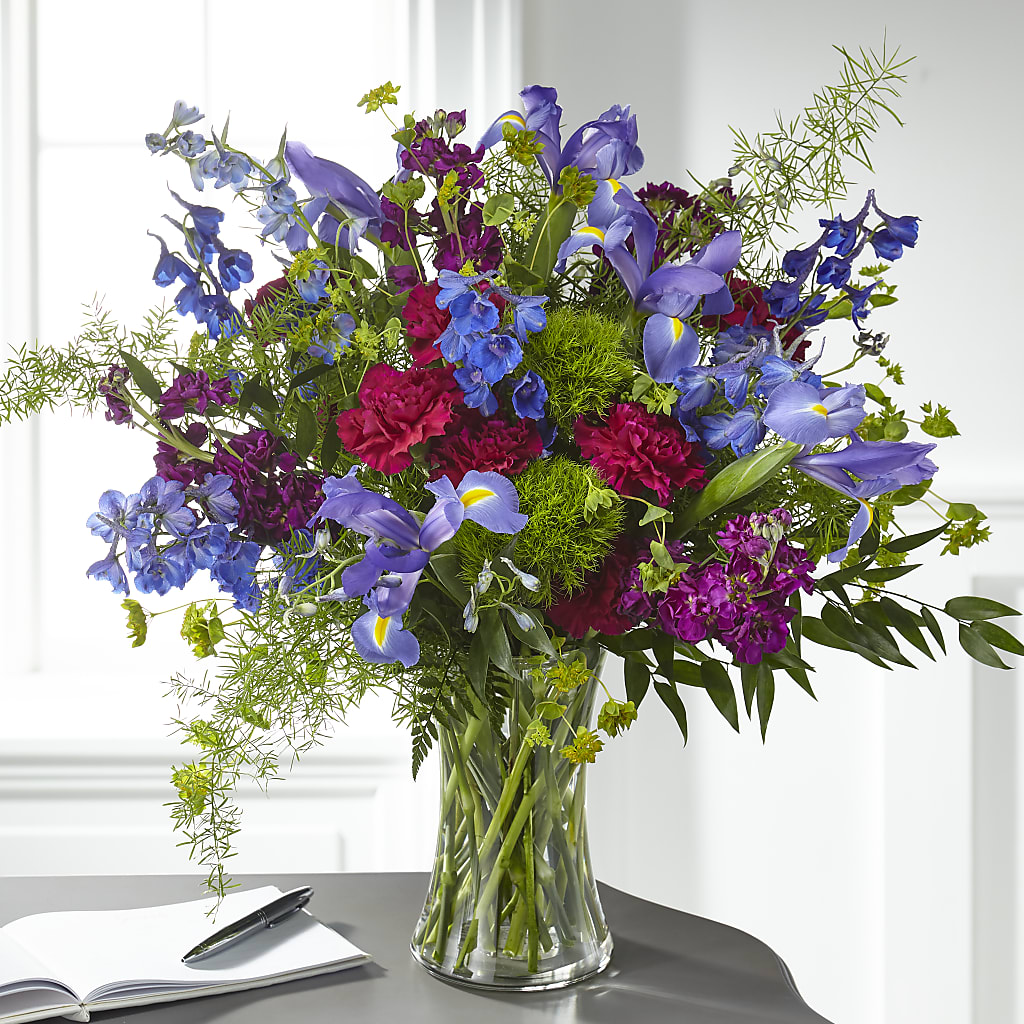 Giving Grace Bouquet flower arrangement by Honeybee Floral