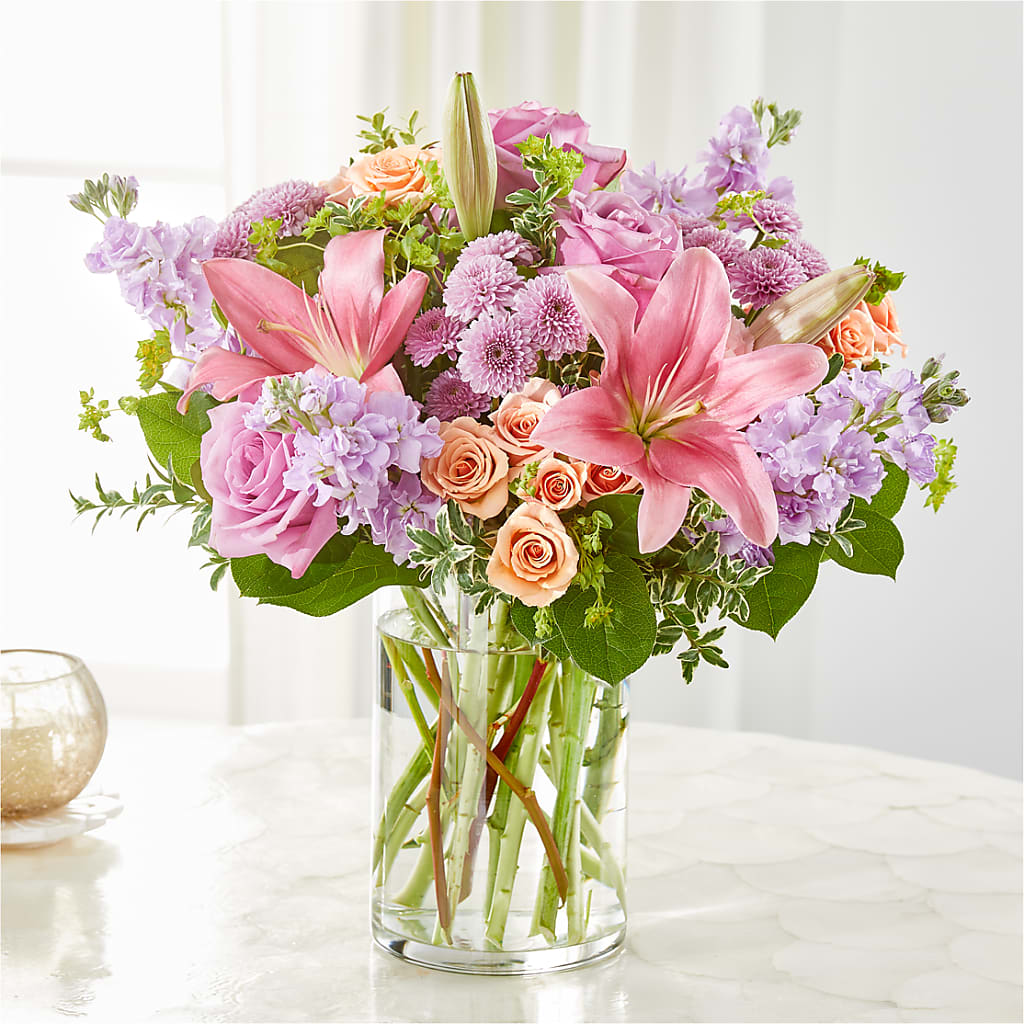 Resilience Bouquet flower arrangement by Honeybee Floral
