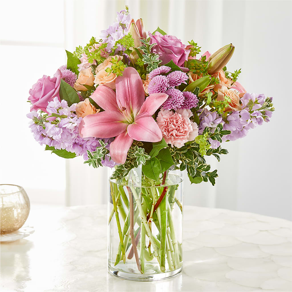 Resilience Bouquet flower arrangement by Honeybee Floral