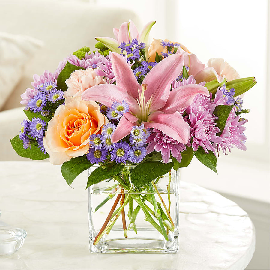 Delicate Details Bouquet flower arrangement by Honeybee Floral