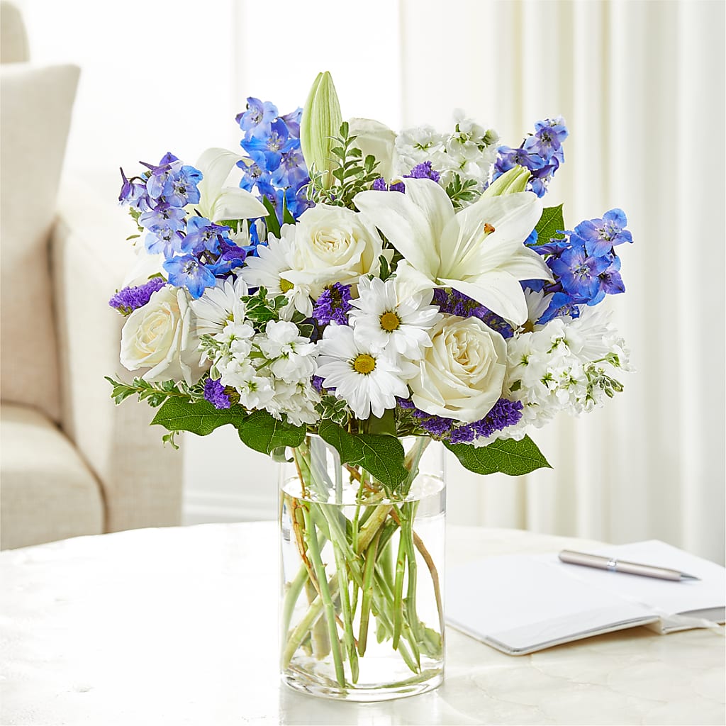 Soothing Scents Bouquet flower arrangement by Honeybee Floral