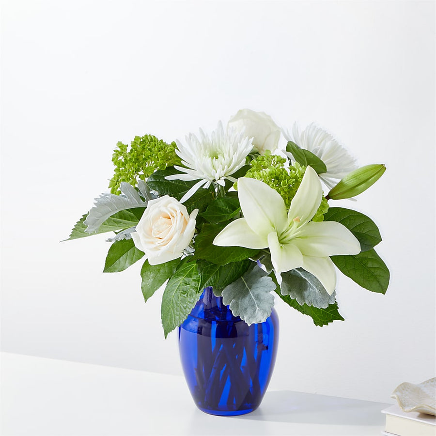 Snowy Dreams Bouquet flower arrangement by Honeybee Floral