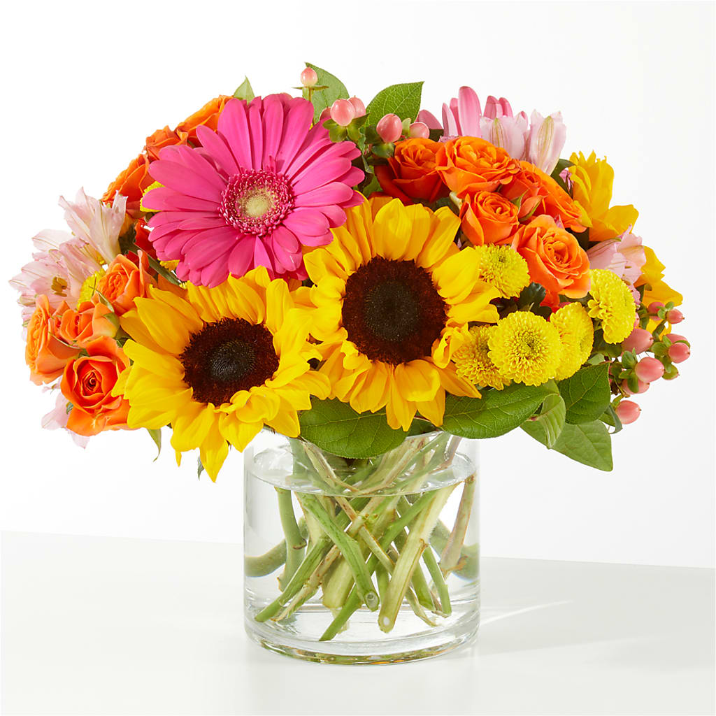 Beach Day Bouquet flower arrangement by Honeybee Floral