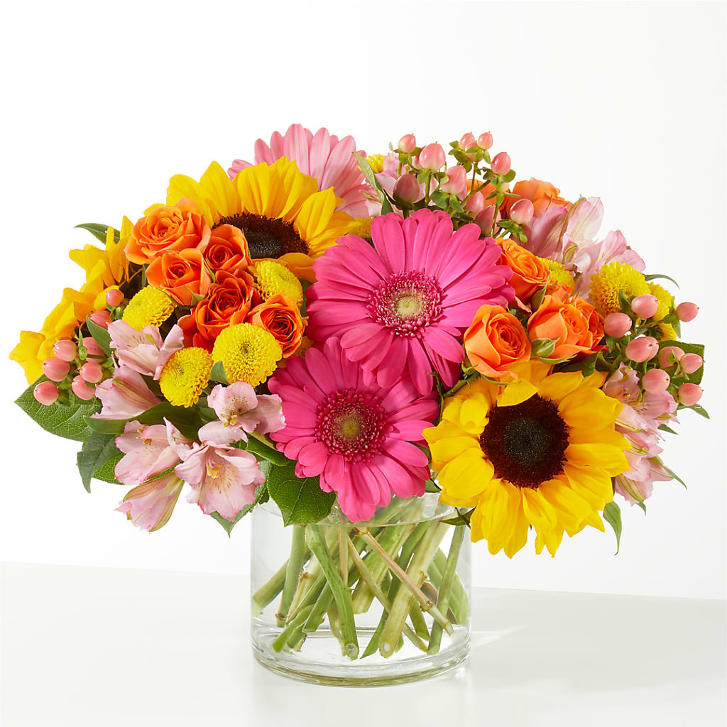 Beach Day Bouquet flower arrangement by Honeybee Floral
