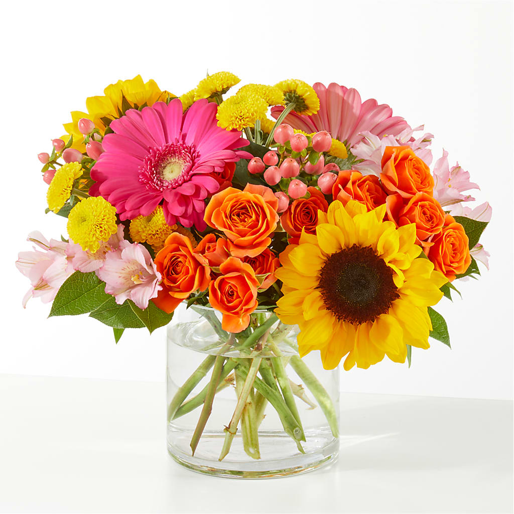 Beach Day Bouquet flower arrangement by Honeybee Floral