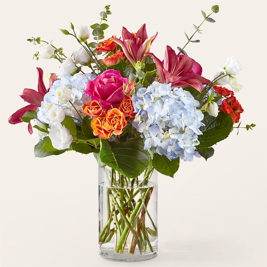 Awestruck Luxury Bouquet flower arrangement by Honeybee Floral