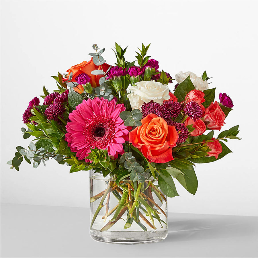 Smell the Roses Bouquet flower arrangement by Honeybee Floral