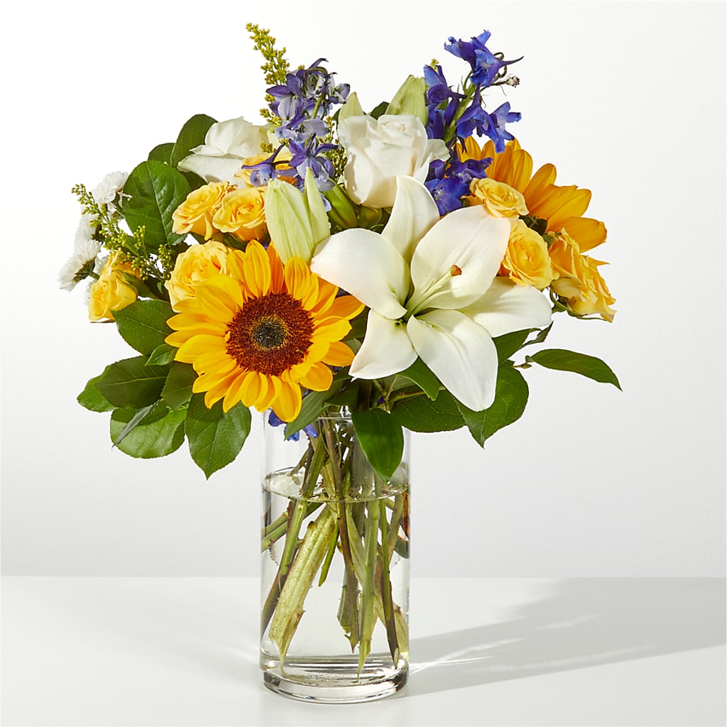 Wonderfully Sunny Bouquet flower arrangement by Honeybee Floral