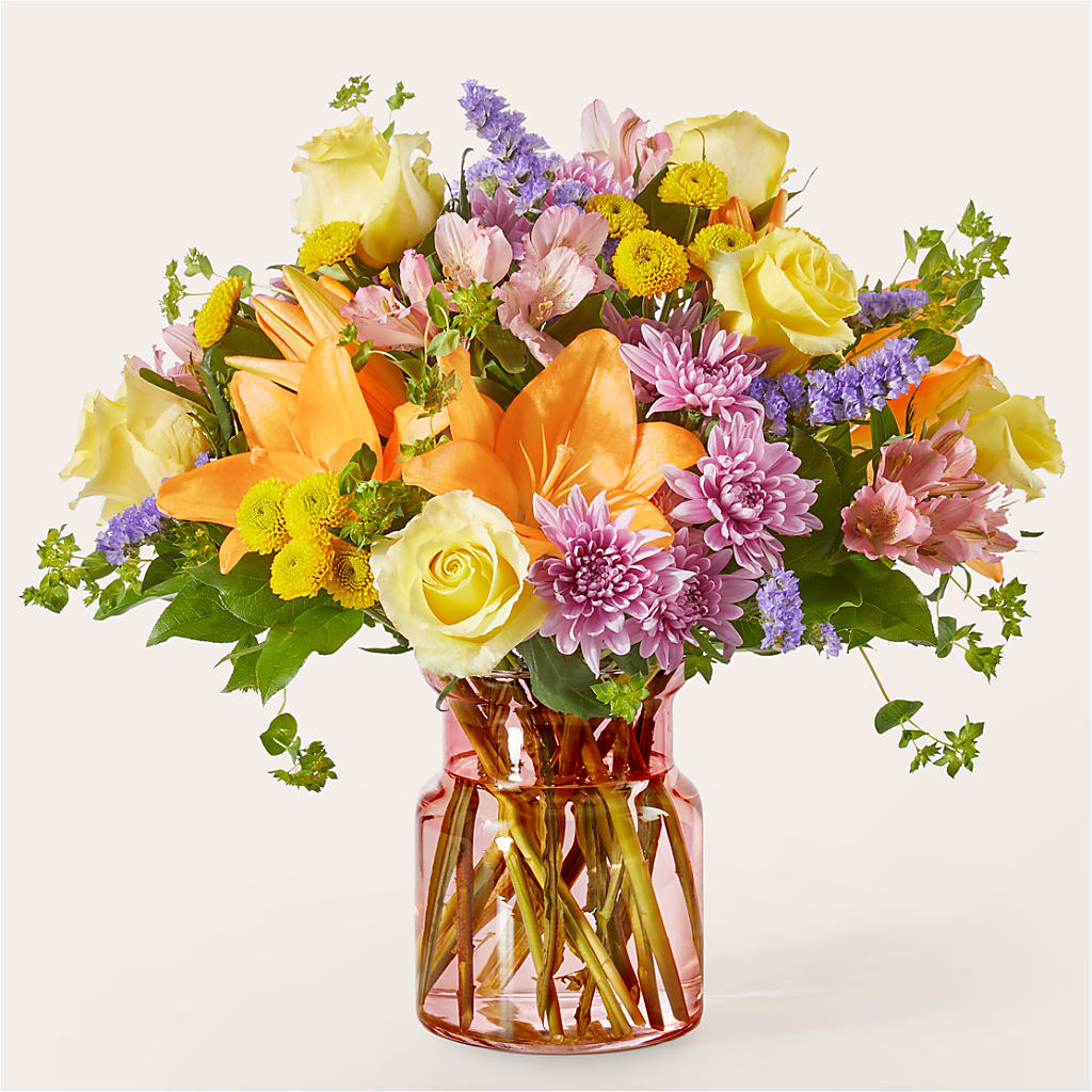 Lucky Charm Bouquet flower arrangement by Honeybee Floral