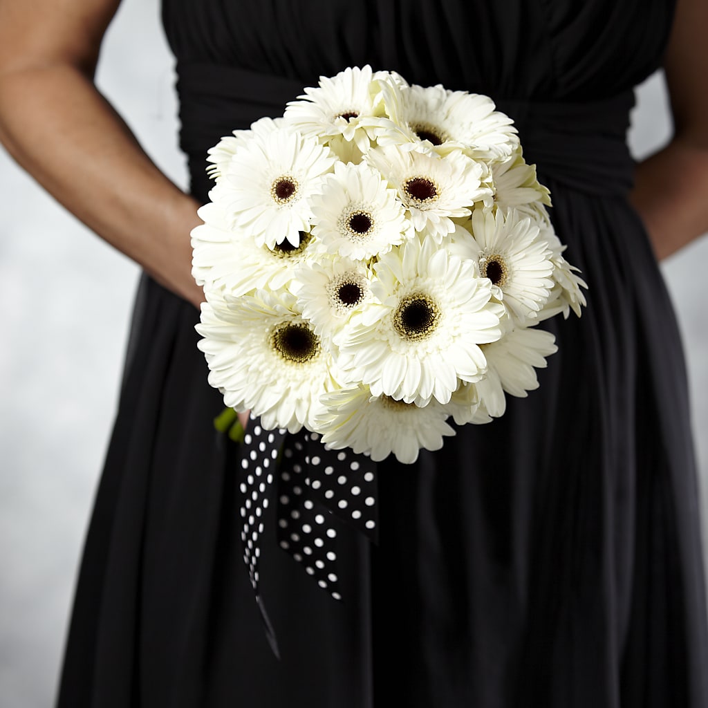 Daisy Delight Bouquet flower arrangement by Honeybee Floral