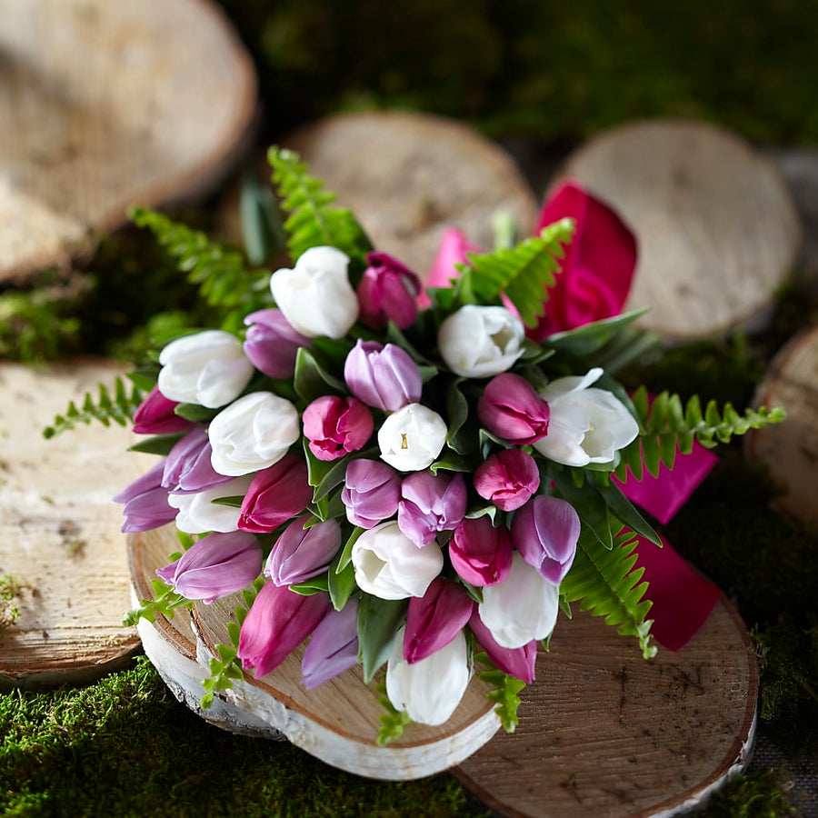 Steal My Heart Bouquet flower arrangement by Honeybee Floral