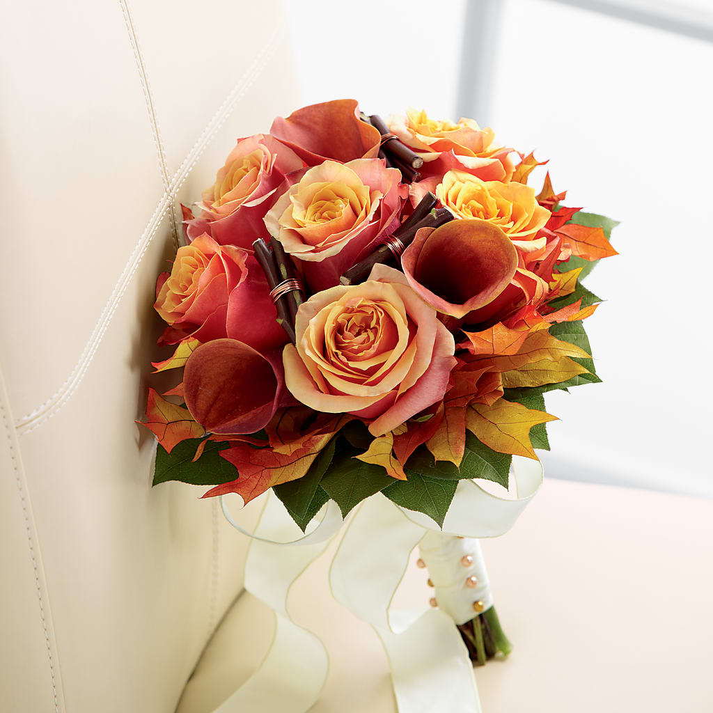 Love Everlasting Bouquet flower arrangement by Honeybee Floral