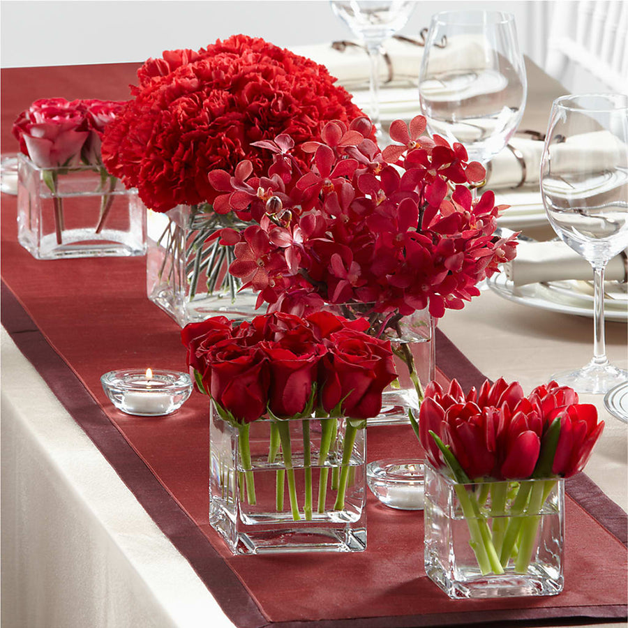 Modern Grace Centerpiece flower arrangement by Honeybee Floral